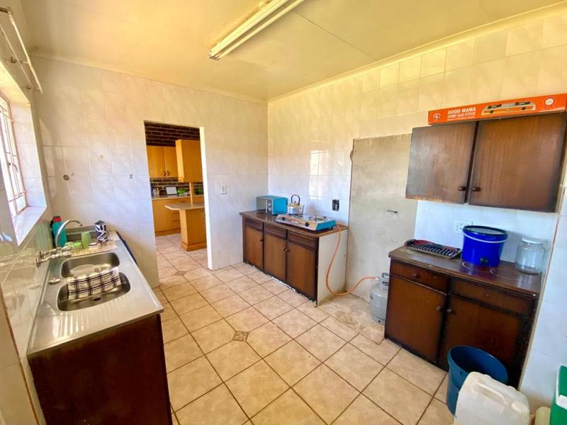 4 Bedroom Property for Sale in Krugersdorp North Gauteng
