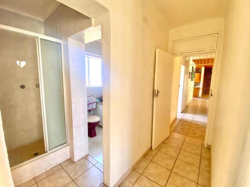 4 Bedroom Property for Sale in Krugersdorp North Gauteng