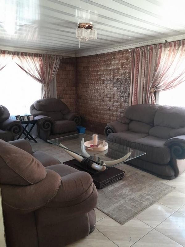 3 Bedroom Property for Sale in Protea Glen Gauteng