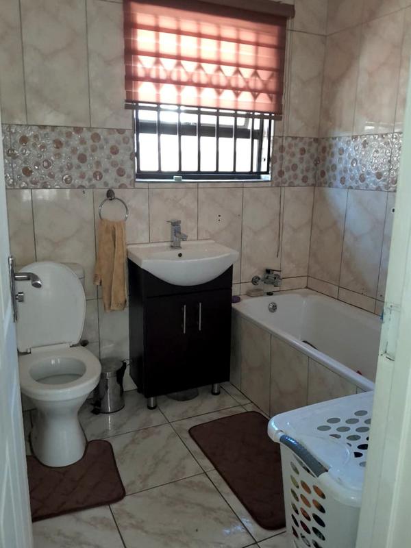 3 Bedroom Property for Sale in Protea Glen Gauteng