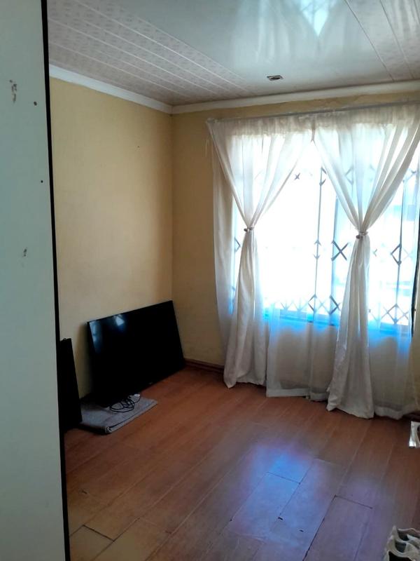3 Bedroom Property for Sale in Protea Glen Gauteng