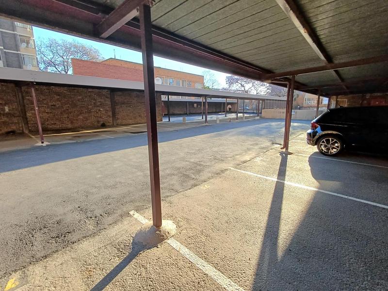 1 Bedroom Property for Sale in Sunnyside Gauteng