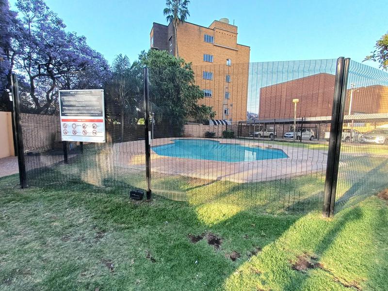 1 Bedroom Property for Sale in Sunnyside Gauteng