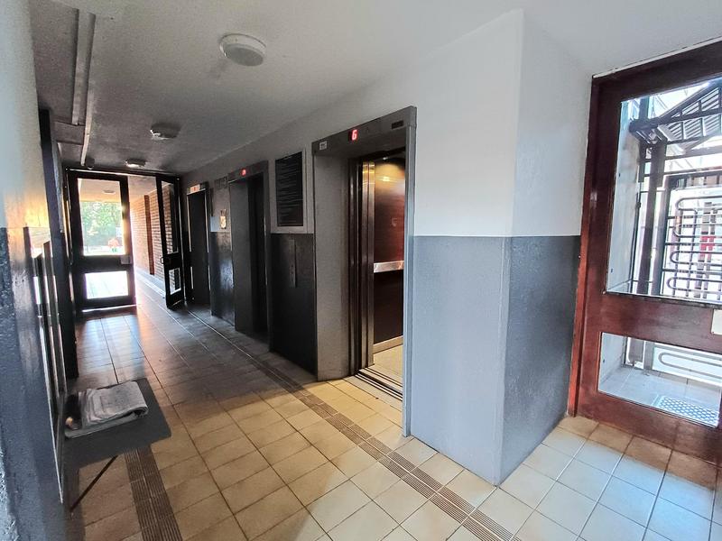 1 Bedroom Property for Sale in Sunnyside Gauteng