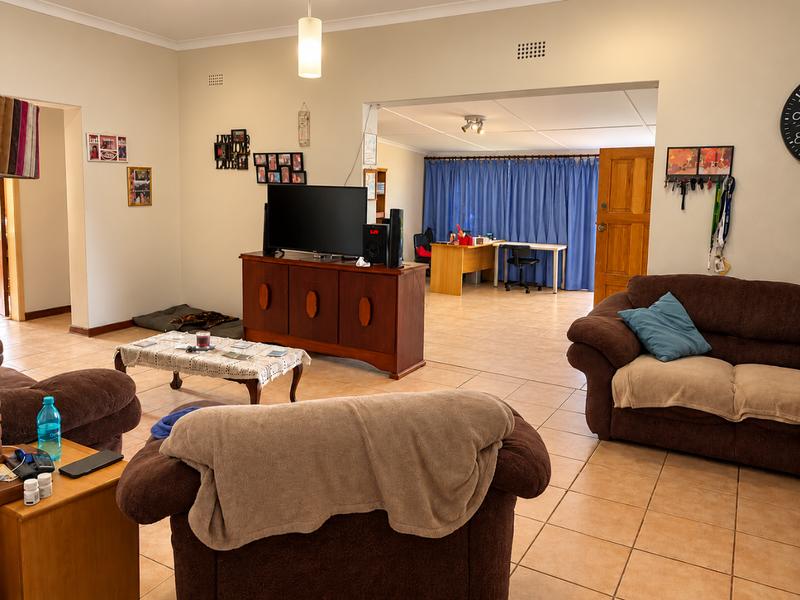 3 Bedroom Property for Sale in Birchleigh North Gauteng