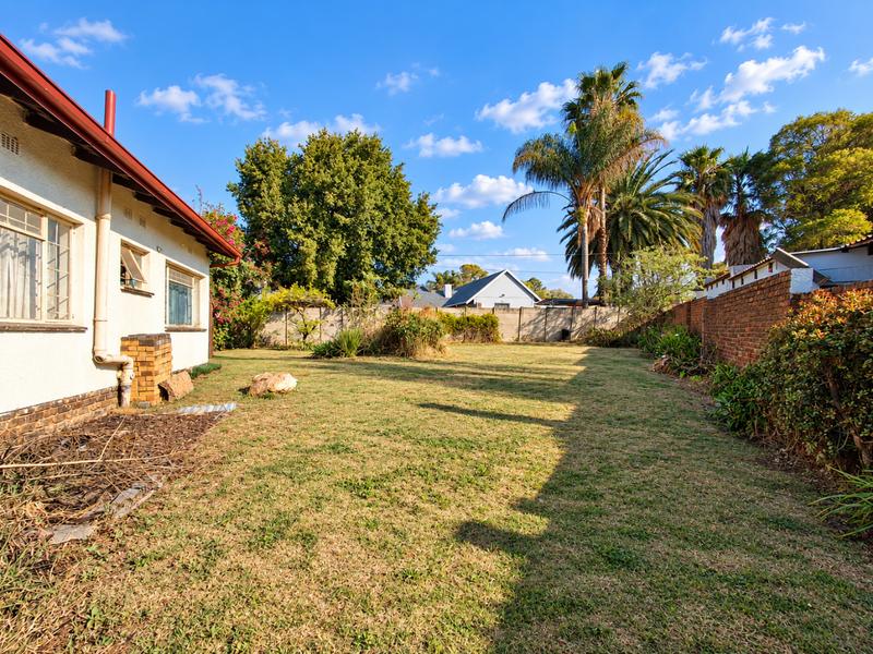 3 Bedroom Property for Sale in Birchleigh North Gauteng