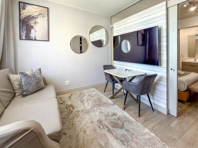 1 Bedroom Property for Sale in Rosebank Gauteng
