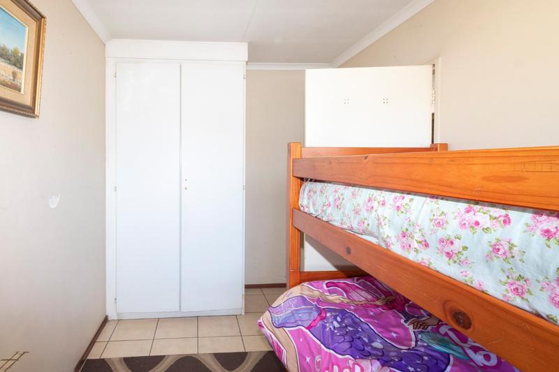 2 Bedroom Property for Sale in Weltevreden Park Gauteng