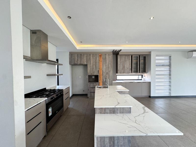 5 Bedroom Property for Sale in Midstream Meadows Gauteng