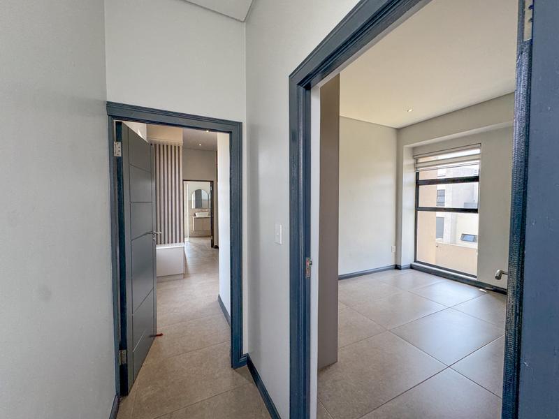 5 Bedroom Property for Sale in Midstream Meadows Gauteng