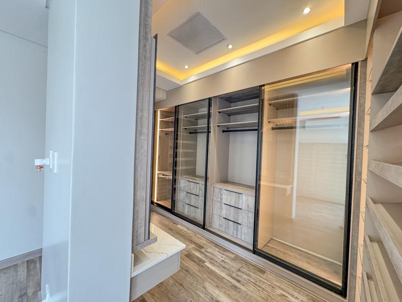 5 Bedroom Property for Sale in Midstream Meadows Gauteng