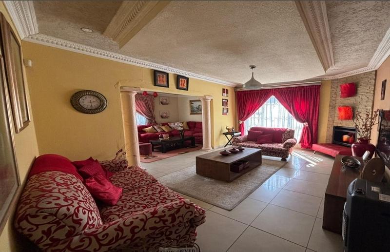 3 Bedroom Property for Sale in Klippoortjie Gauteng