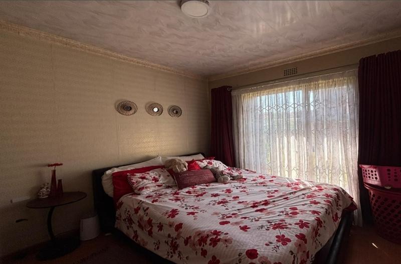 3 Bedroom Property for Sale in Klippoortjie Gauteng