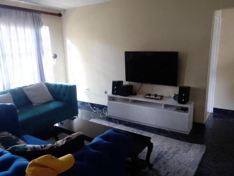 To Let 2 Bedroom Property for Rent in Lyndhurst Gauteng