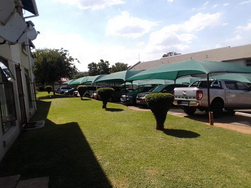 To Let 2 Bedroom Property for Rent in Lyndhurst Gauteng