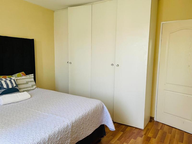To Let 2 Bedroom Property for Rent in Lyndhurst Gauteng