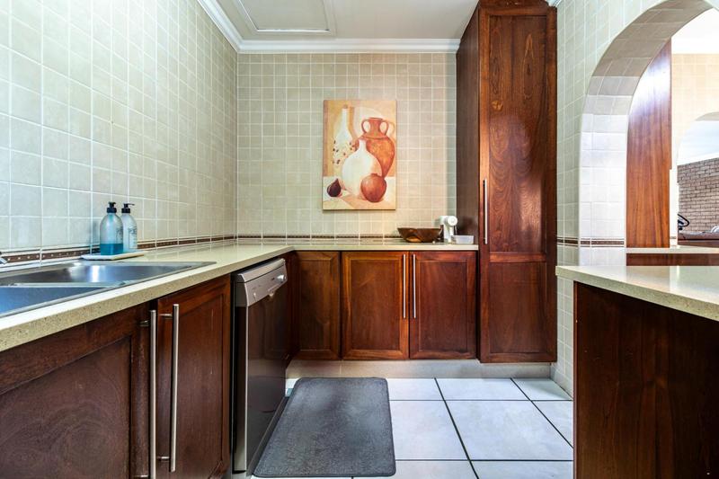 5 Bedroom Property for Sale in Noordheuwel Gauteng