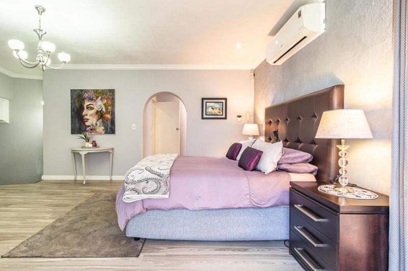 5 Bedroom Property for Sale in Noordheuwel Gauteng