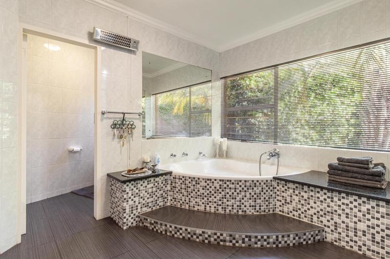 5 Bedroom Property for Sale in Noordheuwel Gauteng