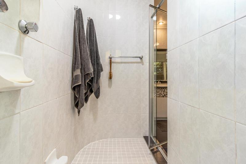5 Bedroom Property for Sale in Noordheuwel Gauteng
