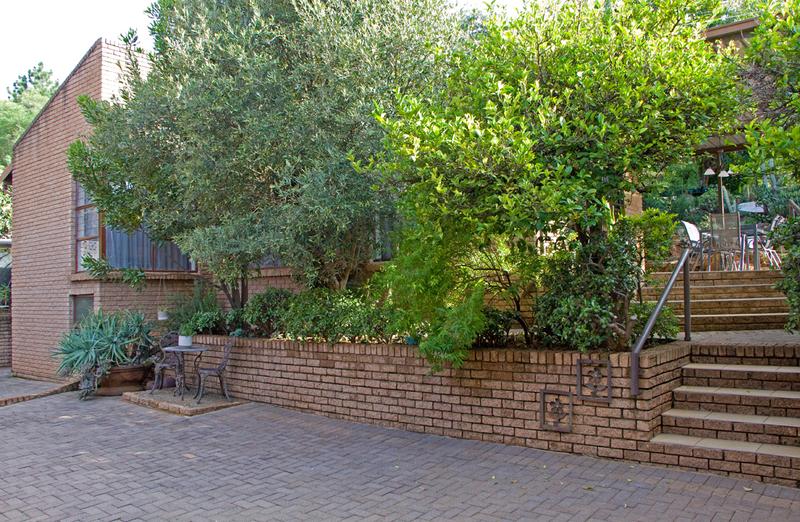 5 Bedroom Property for Sale in Noordheuwel Gauteng