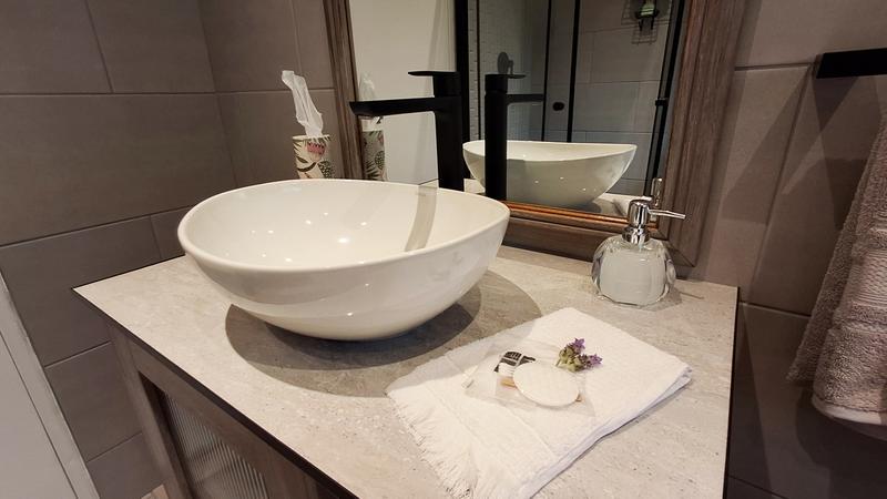 5 Bedroom Property for Sale in Noordheuwel Gauteng