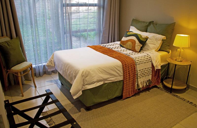 5 Bedroom Property for Sale in Noordheuwel Gauteng