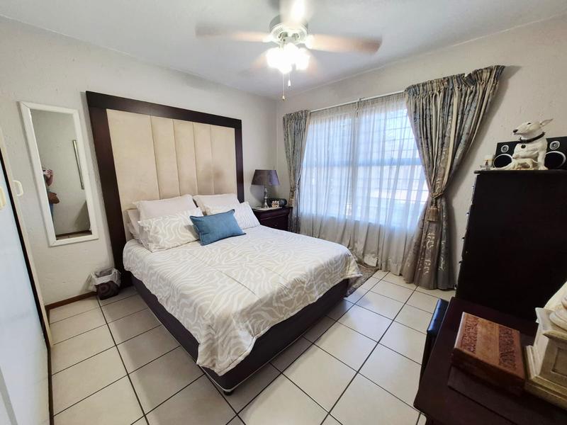 2 Bedroom Property for Sale in Raceview Gauteng