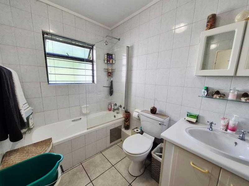 2 Bedroom Property for Sale in Raceview Gauteng
