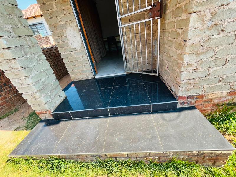 1 Bedroom Property for Sale in Atteridgeville Gauteng