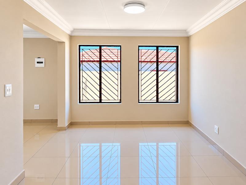 4 Bedroom Property for Sale in Lotus Gardens Gauteng