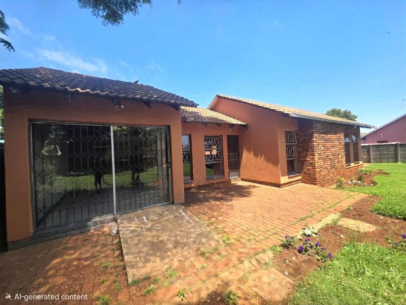 3 Bedroom Property for Sale in Dawn Park Gauteng