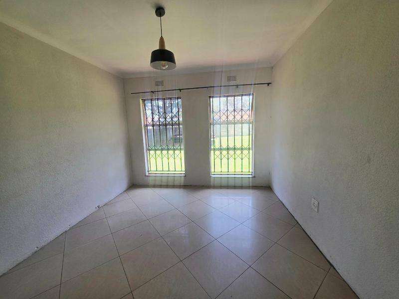 3 Bedroom Property for Sale in Dawn Park Gauteng