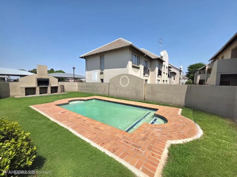 1 Bedroom Property for Sale in Klippoortjie Gauteng