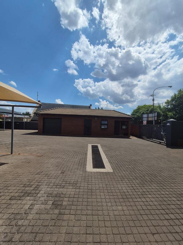 Commercial Property for Sale in Clubview Gauteng