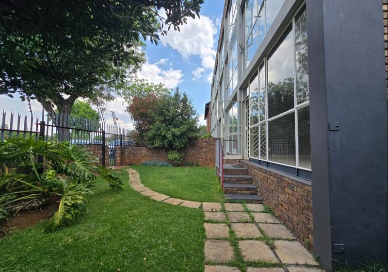 2 Bedroom Property for Sale in New Redruth Gauteng