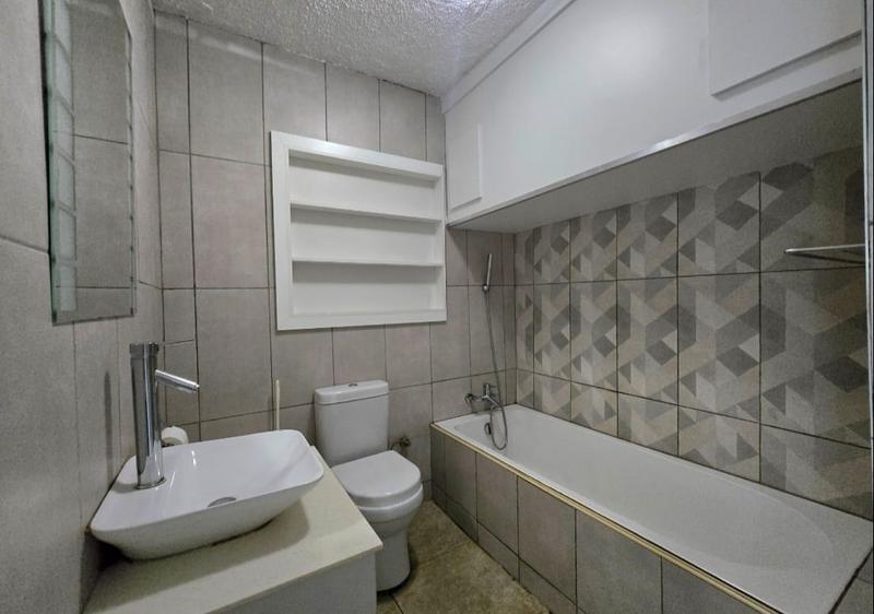 2 Bedroom Property for Sale in New Redruth Gauteng