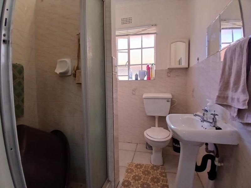 3 Bedroom Property for Sale in Helikonpark Gauteng