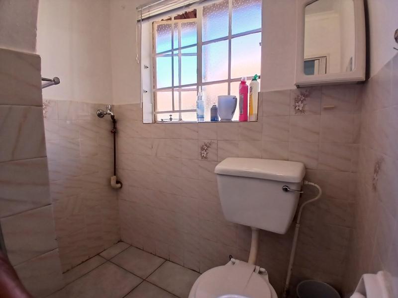 3 Bedroom Property for Sale in Helikonpark Gauteng