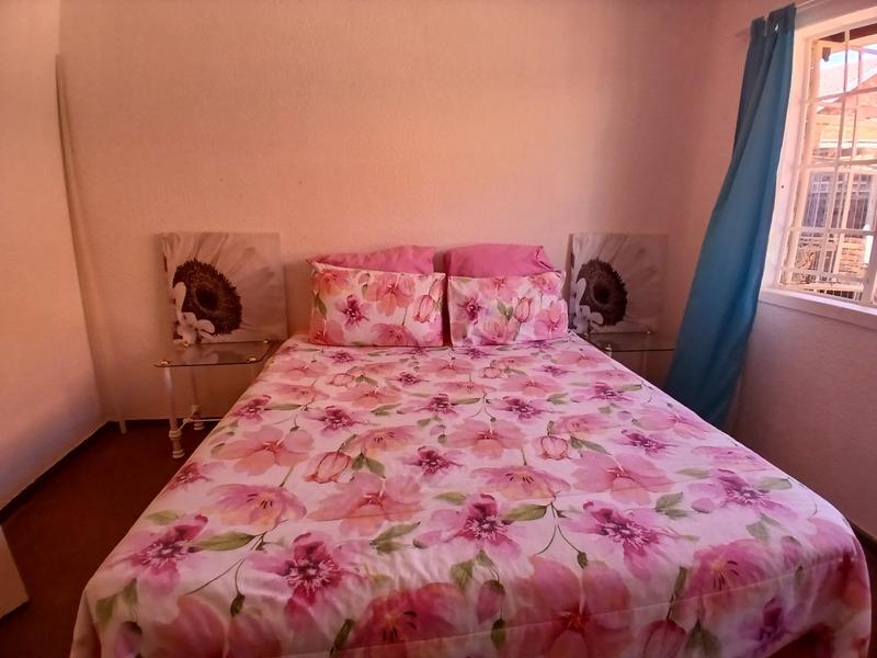 3 Bedroom Property for Sale in Helikonpark Gauteng