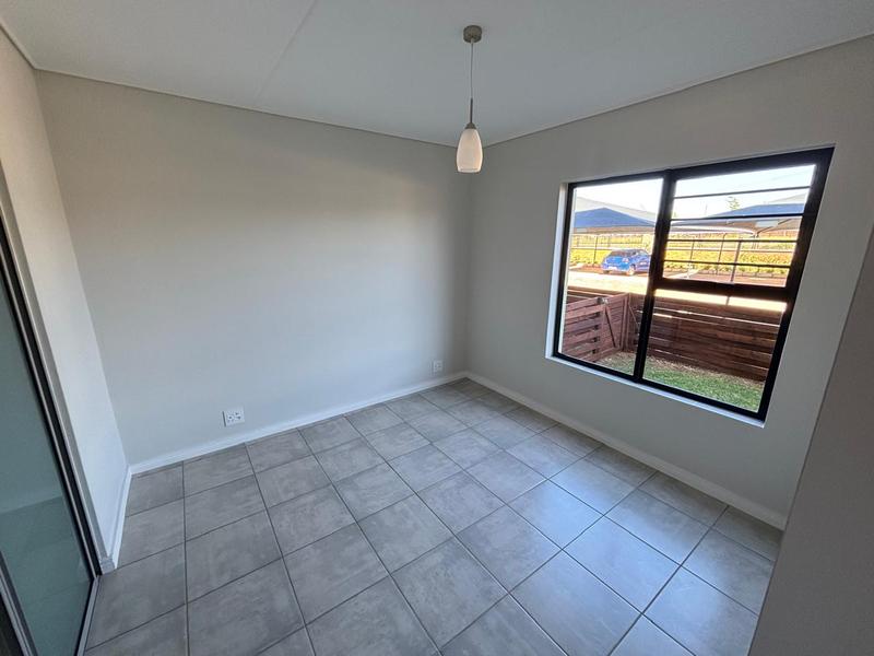 To Let 2 Bedroom Property for Rent in Mooikloof Gauteng
