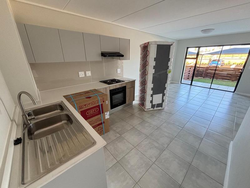 To Let 2 Bedroom Property for Rent in Mooikloof Gauteng