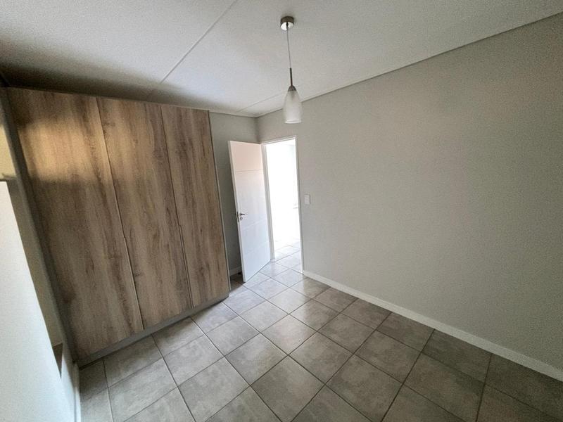 To Let 2 Bedroom Property for Rent in Mooikloof Gauteng