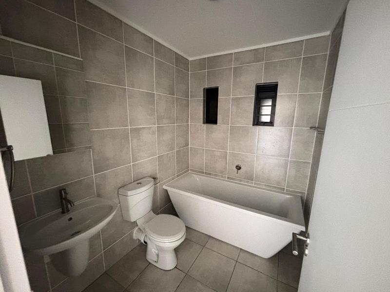 To Let 2 Bedroom Property for Rent in Mooikloof Gauteng