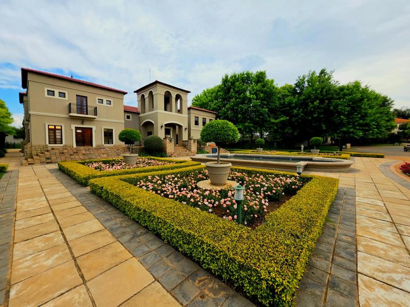 4 Bedroom Property for Sale in Boardwalk Manor Gauteng