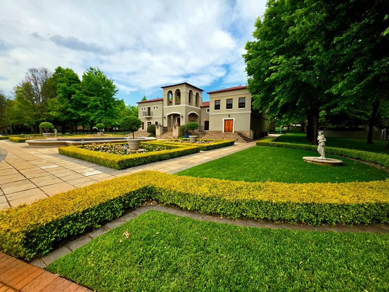 4 Bedroom Property for Sale in Boardwalk Manor Gauteng