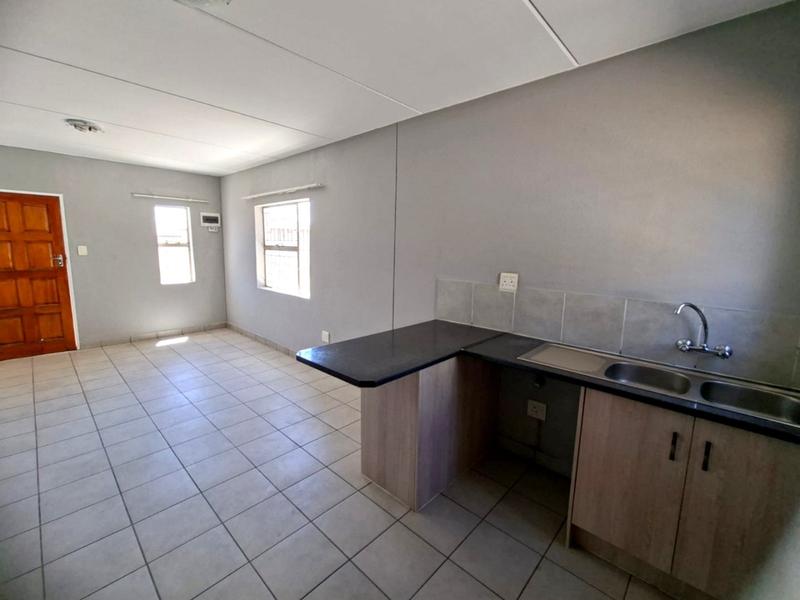 3 Bedroom Property for Sale in Albertsdal Gauteng