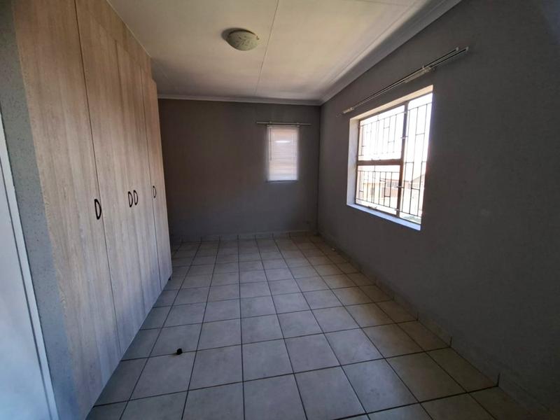 3 Bedroom Property for Sale in Albertsdal Gauteng