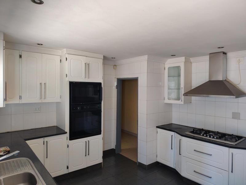 To Let 4 Bedroom Property for Rent in Liefde en Vrede Gauteng
