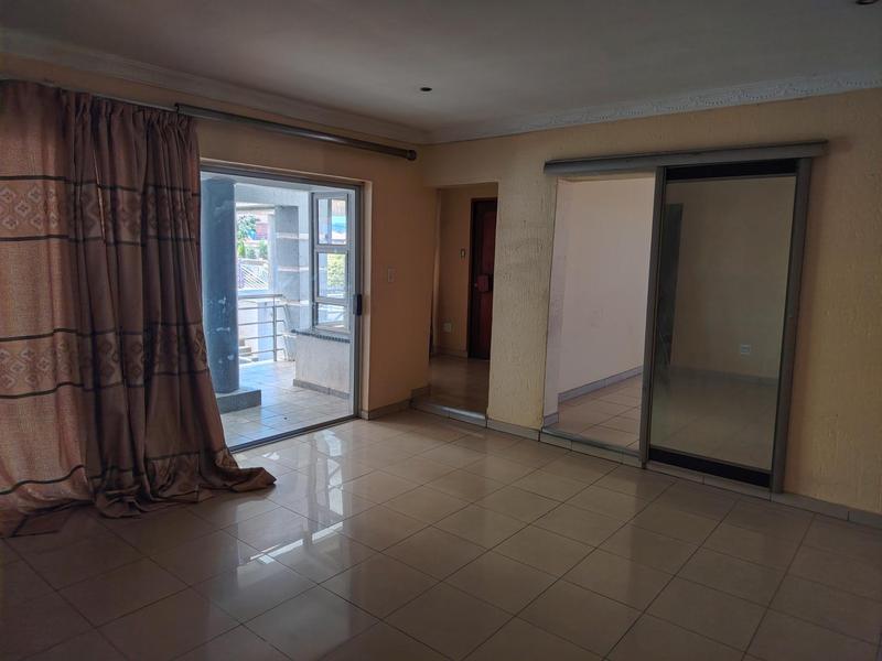 To Let 4 Bedroom Property for Rent in Liefde en Vrede Gauteng